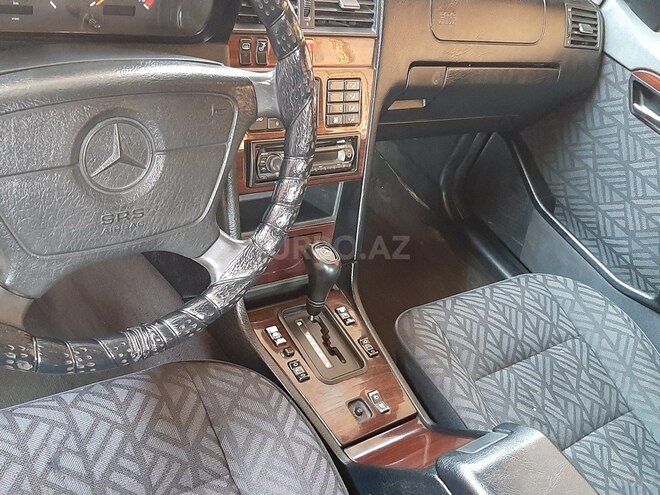 Mercedes C 220 1995, 336,000 km - 2.2 l - Şəmkir