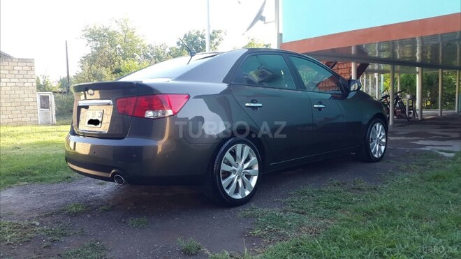 Kia Cerato 2011, 107,000 km - 1.6 l - Göyçay