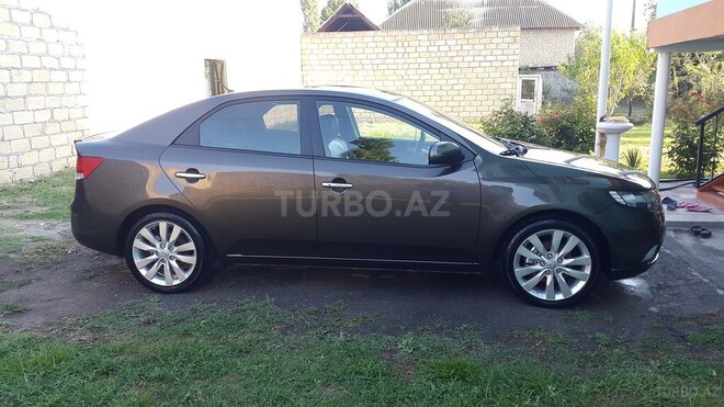 Kia Cerato 2011, 107,000 km - 1.6 l - Göyçay