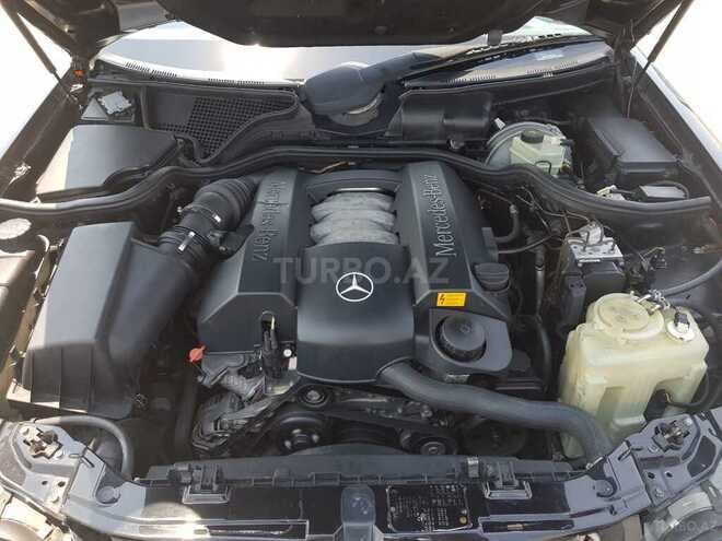Mercedes E 320 2001, 238,000 km - 3.2 l - Bakı