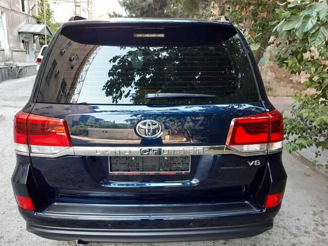 Toyota Land Cruiser 2019, 9,300 km - 4.5 l - Bakı