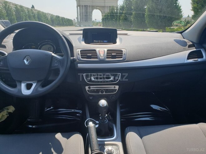 Renault Megane 2009, 220,000 km - 1.5 l - Gəncə