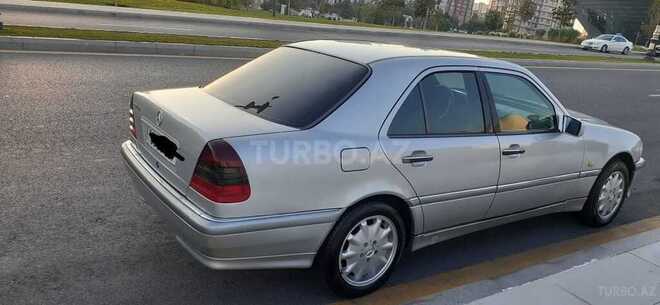 Mercedes C 240 1998, 292,760 km - 2.4 l - Bakı