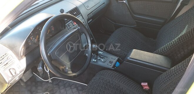 Mercedes C 220 1995, 520,000 km - 2.2 l - Bakı