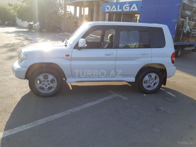 Mitsubishi Pajero io 1999, 310,000 km - 1.8 l - Bakı