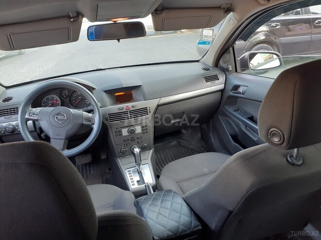 Opel Astra 2006, 250,000 km - 1.9 l - Bakı