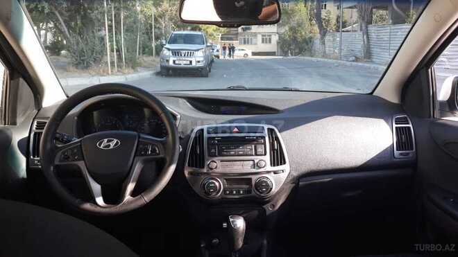Hyundai i20 2013, 86,000 km - 1.4 l - Bakı