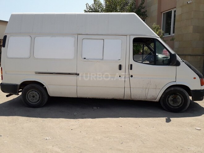 Ford Transit 1992, 25,000 km - 0.3 l - Saatlı