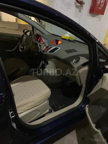 Ford Fiesta 2010, 76,500 km - 1.4 л - Bakı