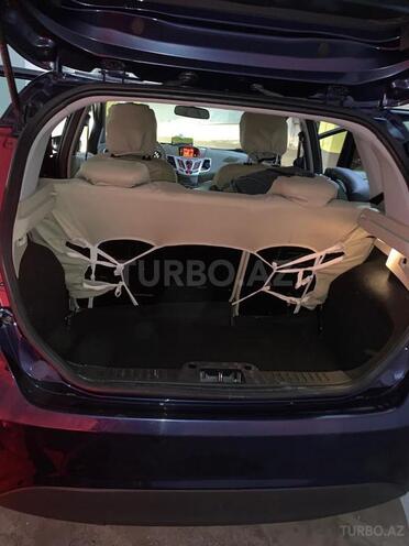 Ford Fiesta 2010, 76,500 km - 1.4 л - Bakı