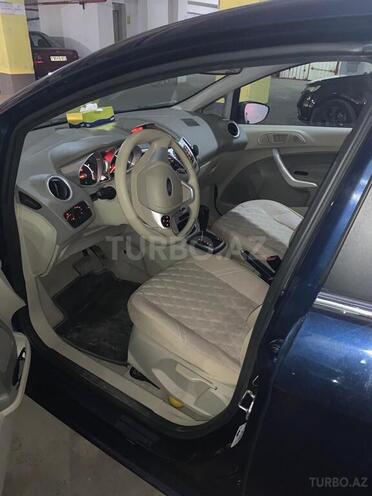 Ford Fiesta 2010, 76,500 km - 1.4 л - Bakı