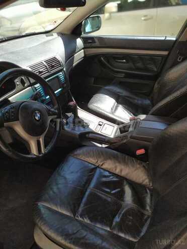 BMW 525 2000, 260,000 km - 2.5 l - Bakı