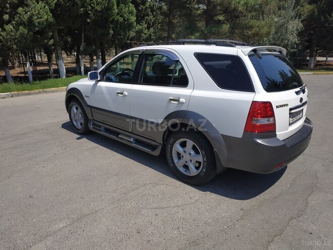 Kia Sorento 2006, 174,600 km - 2.5 l - Sumqayıt