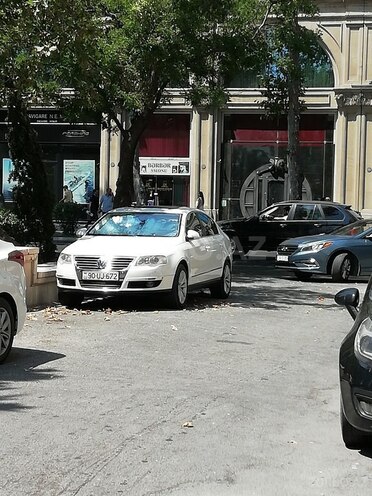 Volkswagen Passat 2008, 245,000 km - 1.8 l - Bakı