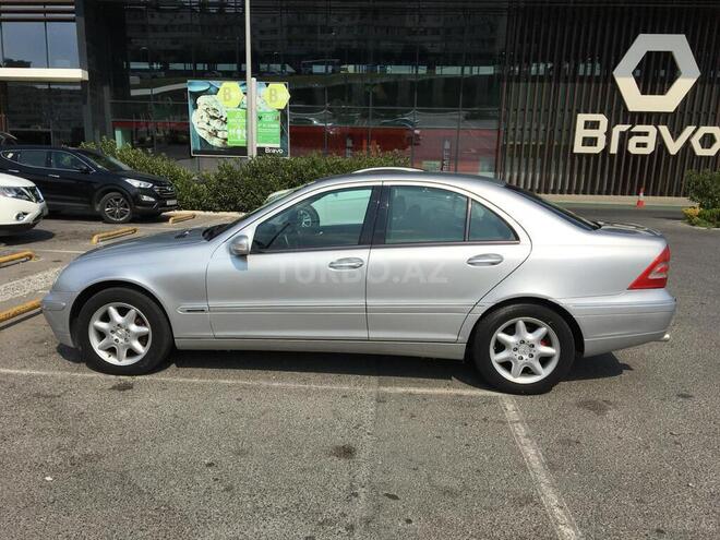 Mercedes C 200 2001, 288,000 km - 2.0 l - Bakı