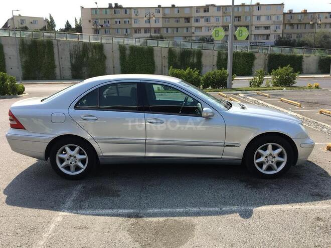 Mercedes C 200 2001, 288,000 km - 2.0 l - Bakı