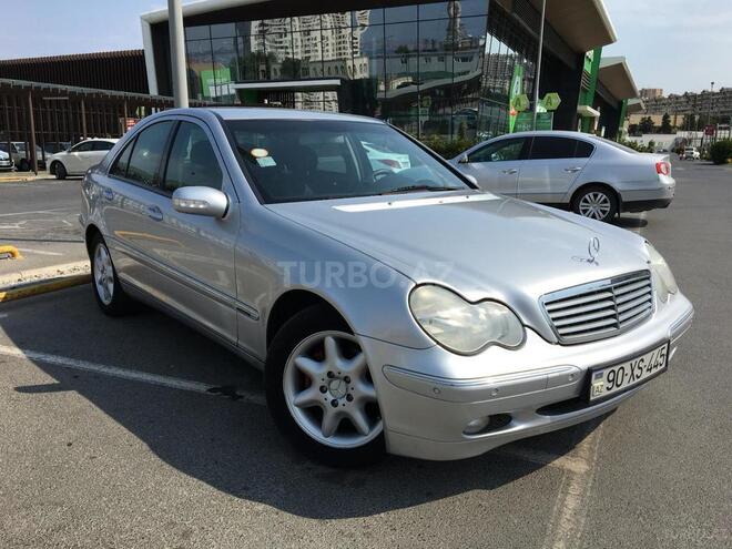 Mercedes C 200 2001, 288,000 km - 2.0 l - Bakı