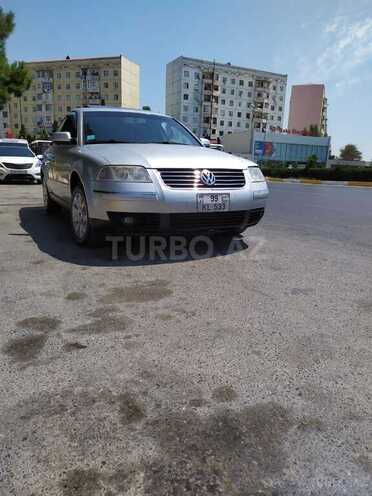 Volkswagen Passat 2002, 122,400 km - 2.0 l - Bakı