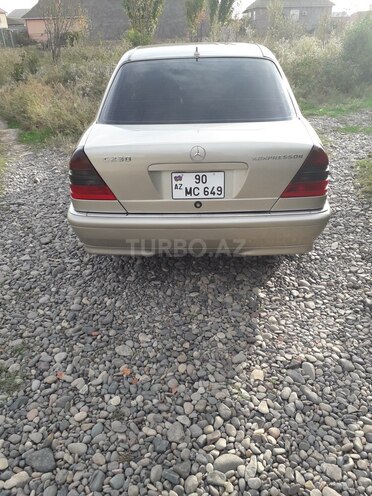 Mercedes C 230 1999, 1,985,000 km - 2.3 л - Cəlilabad