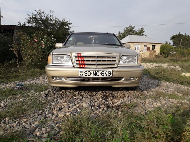 Mercedes C 230 1999, 1,985,000 km - 2.3 л - Cəlilabad