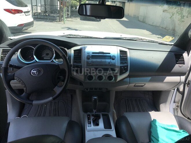 Toyota Tacoma 2010, 90,000 km - 4.0 l - Bakı