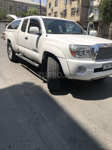 Toyota Tacoma 2010, 90,000 km - 4.0 l - Bakı