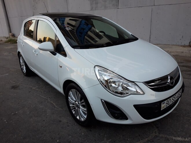 Opel Corsa 2013, 82,000 km - 1.4 l - Bakı