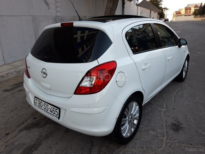 Opel Corsa 2013, 82,000 km - 1.4 l - Bakı