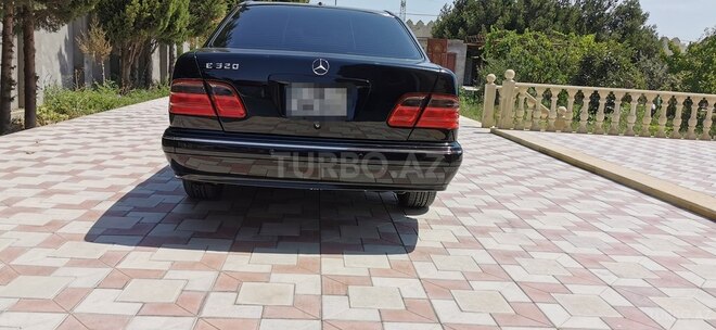 Mercedes E 320 2000, 288,000 km - 3.2 л - Bakı