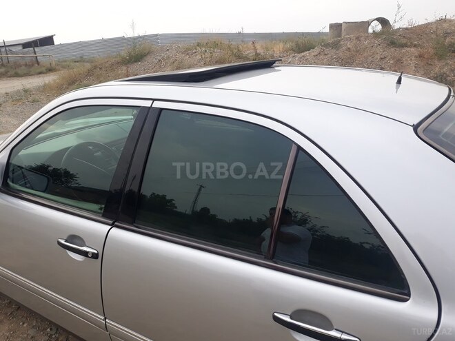 Mercedes E 240 1998, 365,830 km - 2.4 л - Şəmkir