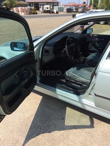 BMW 520 1996, 2,300 km - 2.0 l - Lənkəran
