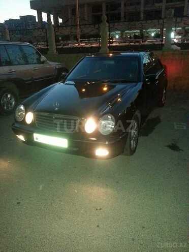 Mercedes E 220 2001, 370,000 km - 2.2 л - Bakı