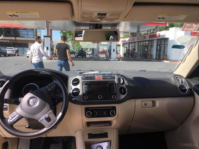 Volkswagen Tiguan 2011, 106,000 km - 2.0 l - Bakı