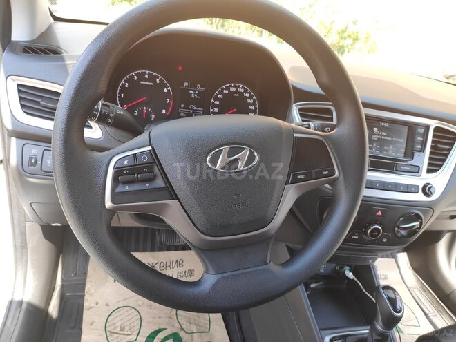 Hyundai Solaris 2019, 3,200 km - 1.6 l - Bakı