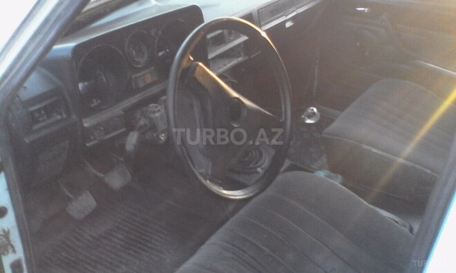 GAZ 24-10 1987, 245,324 km - 2.5 l - Salyan