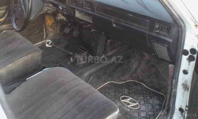 GAZ 24-10 1987, 245,324 km - 2.5 l - Salyan