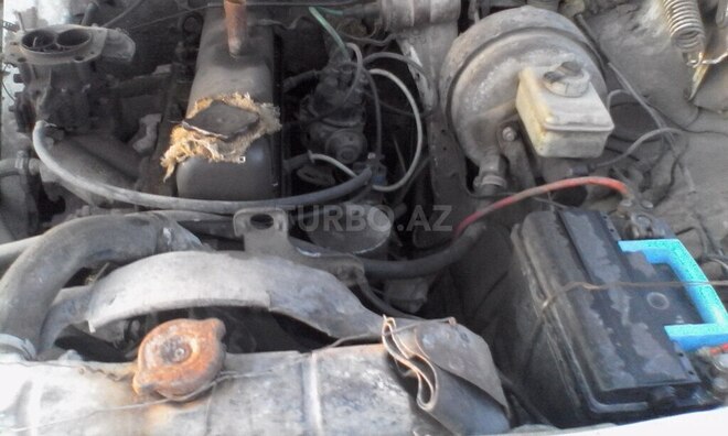 GAZ 24-10 1987, 245,324 km - 2.5 l - Salyan