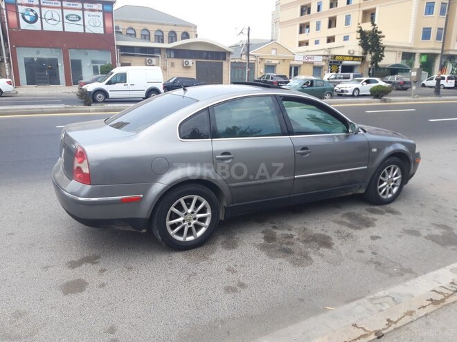 Volkswagen Passat 2003, 176,000 km - 1.8 l - Bakı