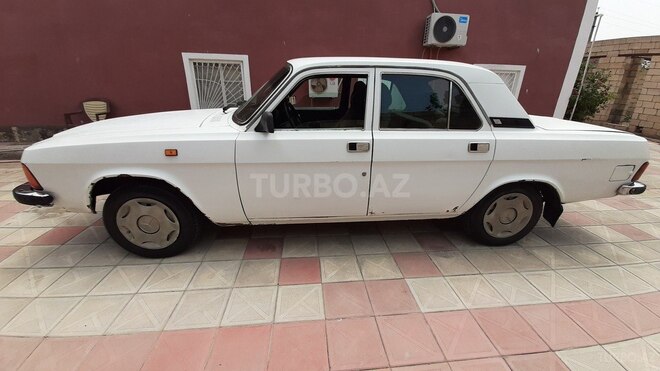 GAZ 3102 2000, 235,000 km - 2.4 l - Saatlı