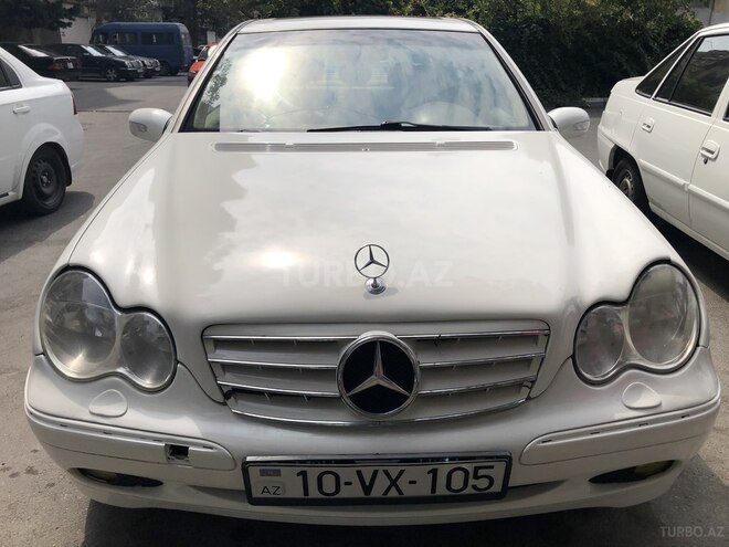 Mercedes C 240 2001, 123,256 km - 2.4 l - Bakı