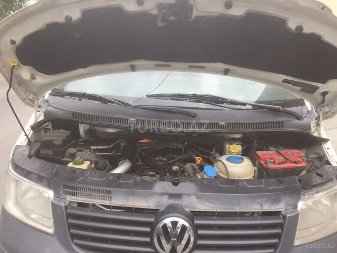 Volkswagen Transporter 2006, 301,000 km - 2.5 l - Gəncə