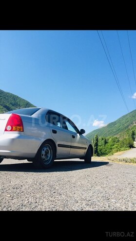 Hyundai Accent 2005, 400,000 km - 1.6 l - Qax