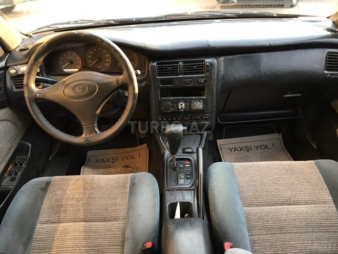 Toyota Corolla 1992, 237,000 km - 2.0 л - Bakı