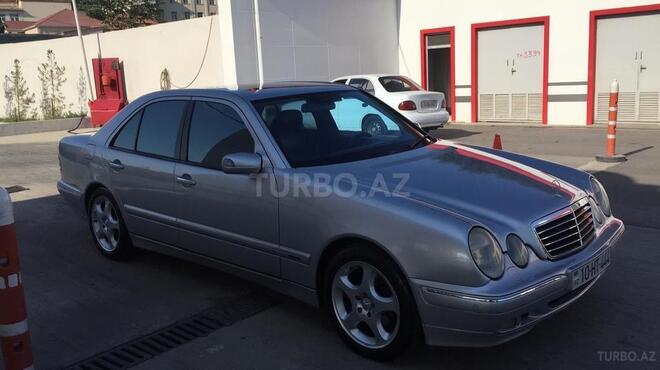 Mercedes E 240 2000, 228,700 km - 2.6 l - Bakı