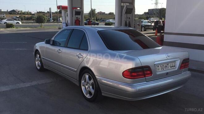 Mercedes E 240 2000, 228,700 km - 2.6 l - Bakı