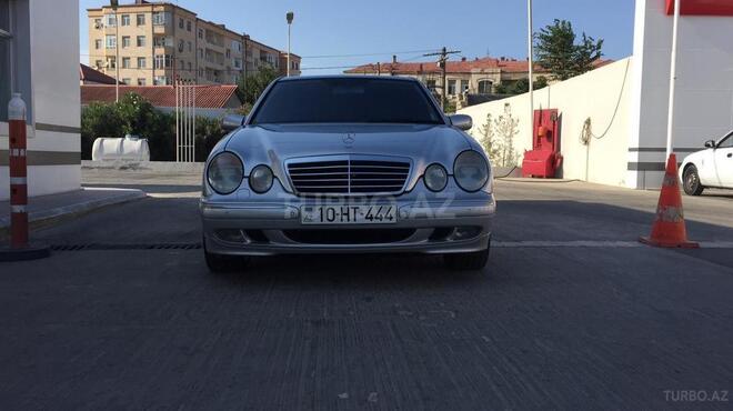 Mercedes E 240 2000, 228,700 km - 2.6 l - Bakı