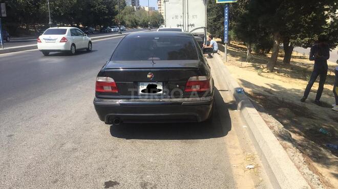 BMW 530 2002, 187,800 km - 3.0 л - Sumqayıt