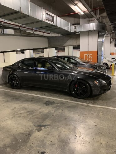 Maserati Quattroporte 2011, 77,000 km - 0.5 l - Bakı