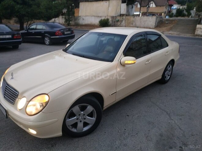 Mercedes E 200 2003, 365,000 km - 2.2 l - Bakı