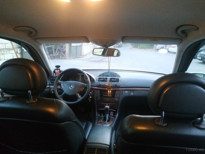 Mercedes E 200 2003, 365,000 km - 2.2 l - Bakı
